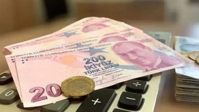 SGK uzmanı Özgür Erdursun, emeklilere yönelik kritik bir açıklama yaptı.
