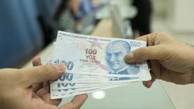 16 milyon emeklinin gözü bayram ikramiyesine yapılacak zamma çevrildi. Bayram