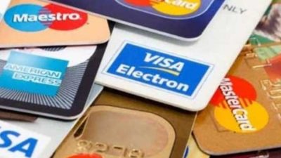 Yapılan araştırmalara göre, Türkiye'de borçlu bireylerin oranı %57'ye çıktı. Bu
