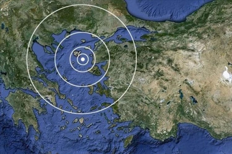 Yunanistan Depremle Mücadele Kurumu (OASP) Başkanı Efthimios Lekkas, Santorini ile