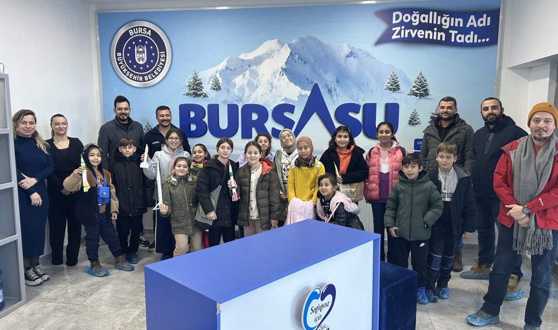 Bursa Büyükşehir Belediyesi tarafından düzenlenen ‘Yarıyıl Şenliği’ etkinlikleri kapsamında yaklaşık