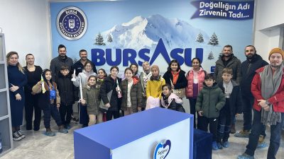 Bursa Büyükşehir Belediyesi tarafından düzenlenen ‘Yarıyıl Şenliği’ etkinlikleri kapsamında yaklaşık