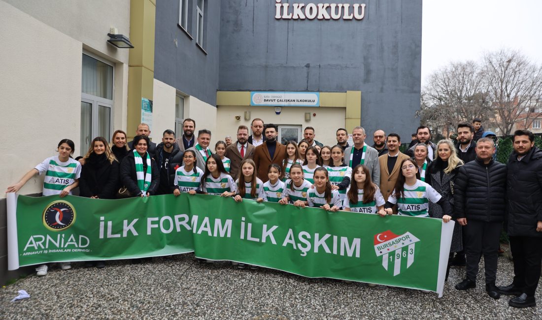  Bursa Büyükşehir Belediyesi Başkanvekili Yalçın Işıkyıldız, Bursaspor Başkanı Enes Çelik