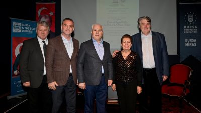 Bursa Büyükşehir Belediyesi tarafından düzenlenen ‘Rekortmen Gezginler Söyleşisi’nin konukları, Unesco