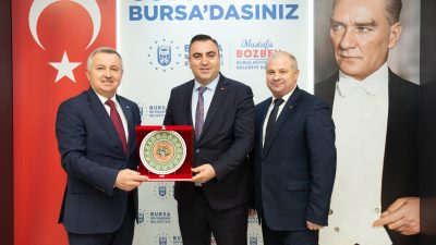 Moldova’nın Ankara Büyükelçisi Dmitri Croitor’u ağırlayan Bursa Büyükşehir Belediyesi Başkanvekili