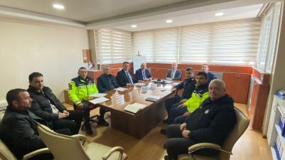 Bursa'nın Orhangazi ilçesinde, Kaymakam Zafer Karamehmetoğlu başkanlığında Trafik Komisyon Raporlarının