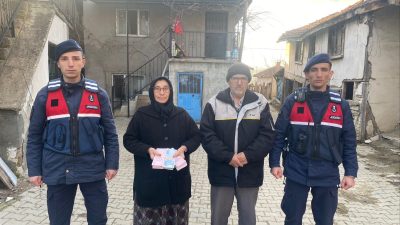 Bursa'nın Harmancık ilçesinde meydana gelen olayda, kendini polis olarak tanıtan