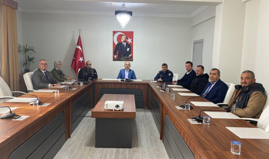 Orhangazi İlçe Av Komisyonu Toplantısı, Kaymakam Zafer Karamehmetoğlu başkanlığında gerçekleştirildi.