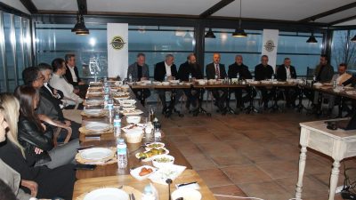 Bursa'nın Orhangazi ilçesinde  Kaymakam Zafer Karamehmetoğlu ve Belediye Başkanı Bekir