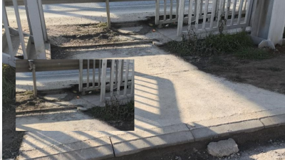 Bursa'nın Orhangazi ilçesinde ana yol üzerinde bulunan üst geçitinin girişinde