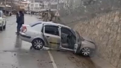 Bursa'da kar yağışı ile birlikte art arda yaşanan trafik kazaları