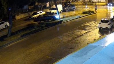Bursa'nın Orhangazi ilçesinde meydana gelen kazada, yağışlı havada bir anda