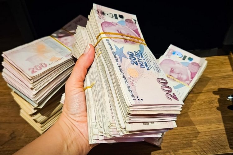 Bankada parası olan milyonlarca kişiyi ilgilendiren gelişmeler yaşanıyor. Parasını mevduatta