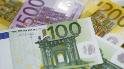 Döviz kurunda yükseliş euronun değerinde de artışa neden oldu. Euro,