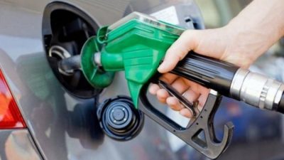 Brent petrol fiyatlarındaki dalgalanma ve döviz kurlarındaki hareketlilik, akaryakıt fiyatlarını