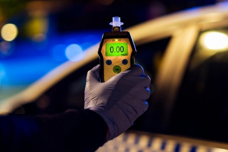 Sıfır otomobillere getirilen güvenlik önlemlerine bir yenisi daha ekleniyor. Araçlarda
