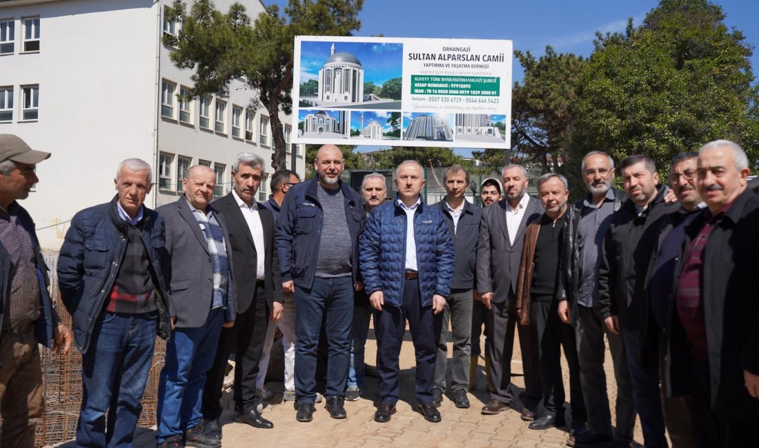 Bursa'nın Orhangazi ilçesinde kapalı pazar yeri yanında geçtiğimiz aylarda inşaat