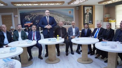 AK Parti Orhangazi İlçe teşkilatı, Parti lokalinde yoğun katılımla bayramlaşma