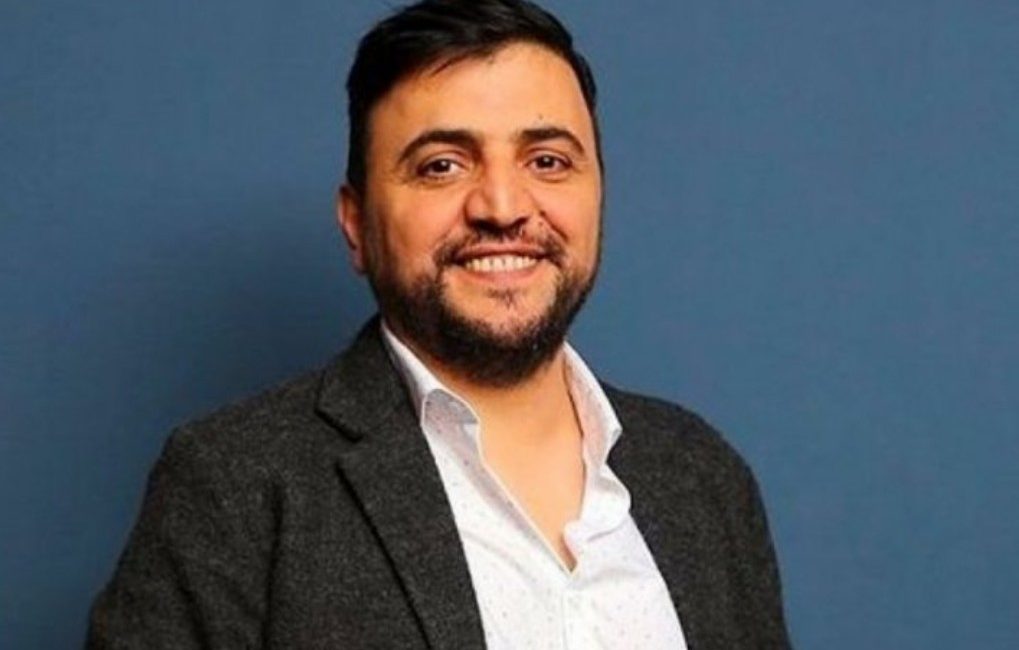 Ünlü oyuncu Şinasi Yurtsever bir süredir mücadele ettiği hastalığına yenik
