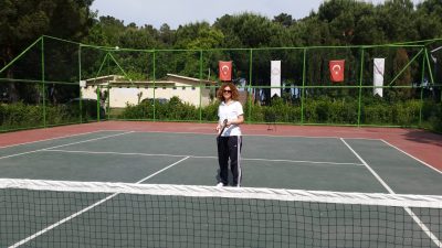 Türkiye Tenis Federasyonu tarafından Bursa İl Temsilciliği görevine atanan Aslıhan