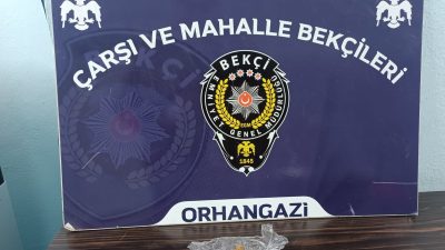 Bursa'nın Orhangazi ilçesinde ilçe emniyetine bağlı gece bekçileri tarafından,durumlarından şüphe