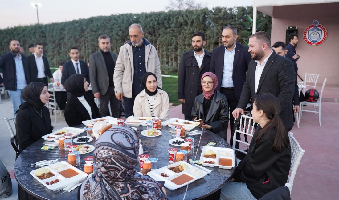 AK Parti Orhangazi ilçe teşkilatı, Gençlik Kolları tarafından düzenlenen Gençlik