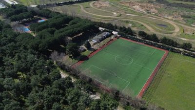 Bursa'nın Orhangazi ilçesinde, geçmişte Orhangazispor'un profesyonel ligde mücadele ettiği yıllarda