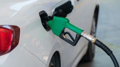 Brent petrol ve döviz kurundaki dalgalanmalar ile vergi artışları akaryakıt