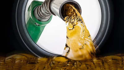 Petrol fiyatlarındaki dalgalanma, akaryakıt fiyatlarına yansımaya devam ediyor. Perşembe gününden