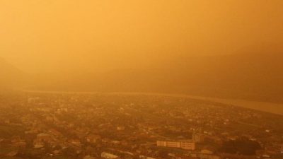 Meteoroloji uzmanları, Kuzey Afrika kaynaklı yeni bir çöl tozu dalgasının