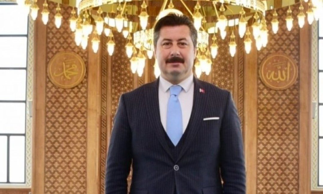 İYİ Parti'den AK Parti'ye geçeceği konuşulan Bursa Yenişehir Belediye Başkanı