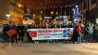 Bursa'nın İznik ilçesinde Filistin Alimler Birliği’nin çağrısı üzerine, Filistin'e destek