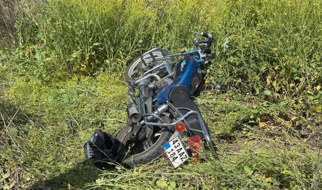 Bursa'nın Orhangazi ilçesinde meydana gelen trafik kazasında, kullandığı motosikletin kontrolünü