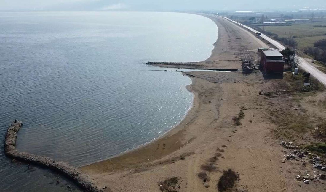 Bursa'nın önemli su kaynaklarından biri olan İznik Gölü, son yıllarda