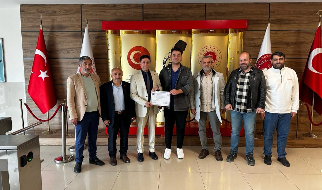 Saadet partisinin yeni yönetimi mazbatasını aldı Saadet Partisi Orhangazi ilçe teşkilatının geçtiğimiz cumartesi günü yapılan kongresi
