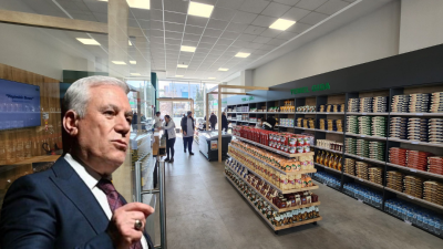 Bursa'da Vatan Mahallesi Kent Lokantası açılışında Bursa Büyükşehir Belediye Başkanı