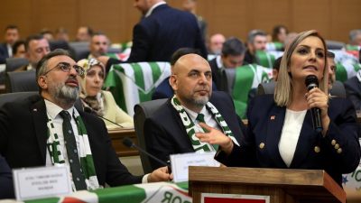 CHP Orhangazi İlçe Başkanı Berna İl, Bursa Büyükşehir Belediye Meclisi'nde