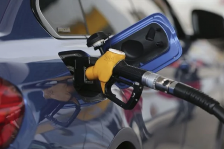 Küresel piyasalardaki hareketlilik ve artan jeopolitik gerilimler, Türkiye’deki pompa fiyatlarına