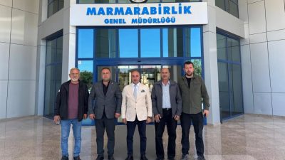 Orhangazi Ziraat Odası Başkanı Dinçer Dimrit ve yönetim kurulu üyeleri,