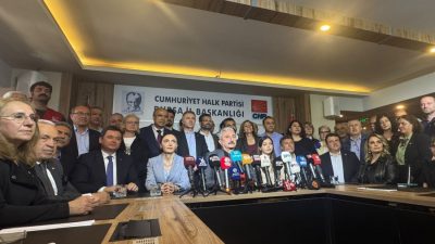 CHP Bursa İl Başkanlığı tarafından CHP Genel Başkanı Özgür Özel'e