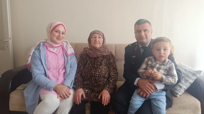 Bursa’nın Orhangazi ilçesinde, ilçe Jandarma komutanlığı, ilçe Jandarma Komutanı Selim