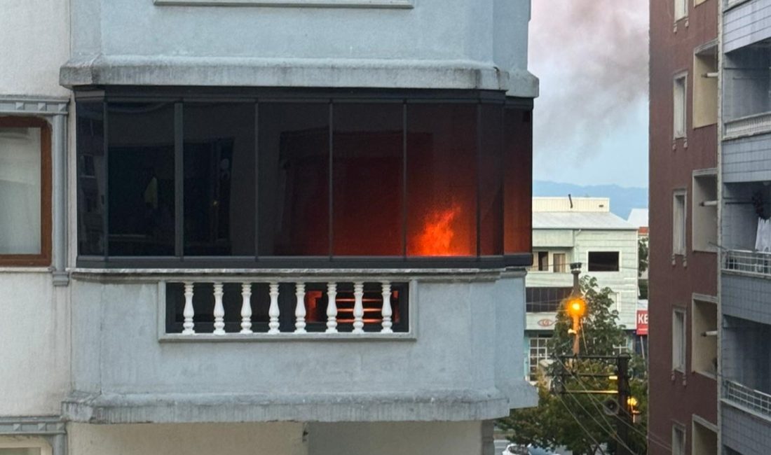 Bursa'nın Orhangazi ilçesinde meydana gelen olayda bir apartmanın üçüncü katının