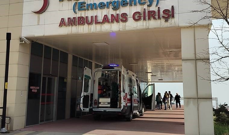 Bursa'nın Orhangazi ilçesinde meydana gelen olayda apartmanın 3.katından düşen 14