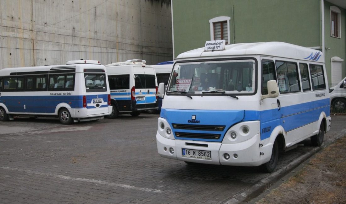 Orhangazi’de şehiriçi yolcu taşımacılığı yapan Şehiriçi Minibüsçüler Kooperatifi yaz döneminin
