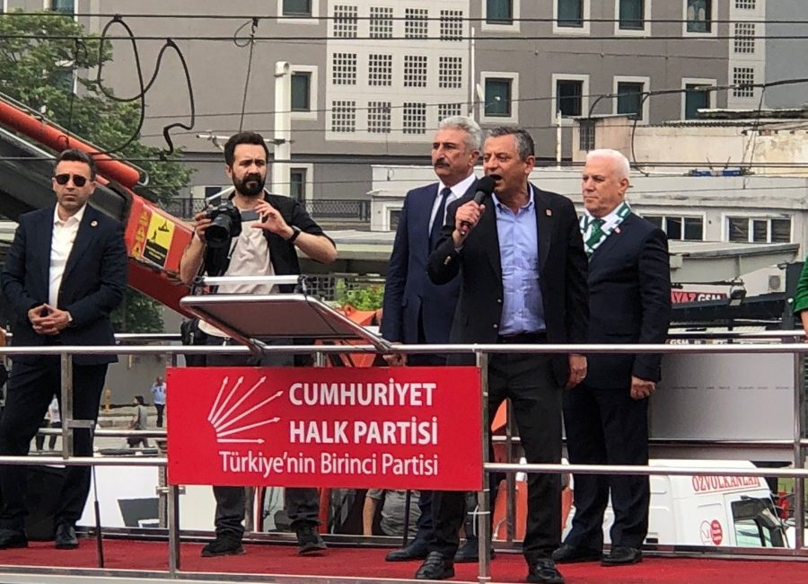 Cumhuriyet Halk Partisi Genel Başkanı Özgür Özel, Bursa'da Bugün gerçekleştirdiği