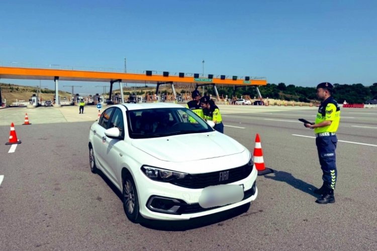 Bursa İl Jandarma komutanlığı'na bağlı trafik ekipleri, Kurban Bayramı tedbirleri