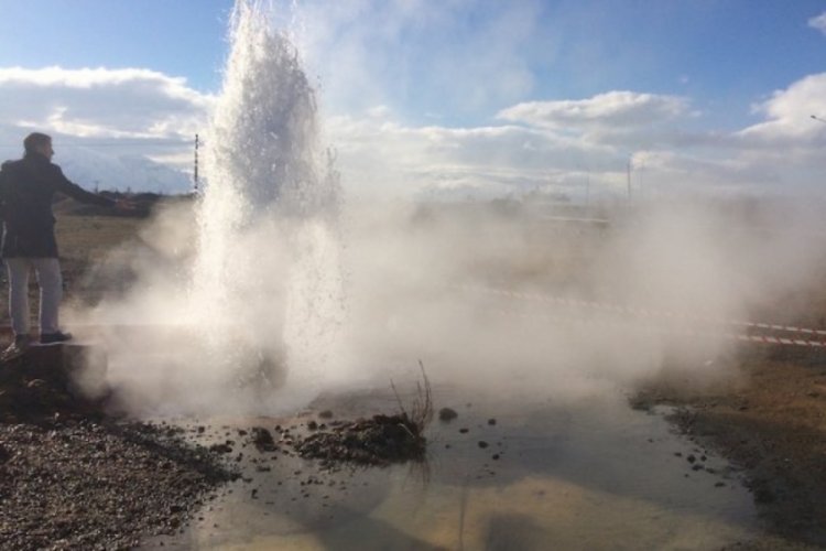 Bursa'nın Orhangazi ilçesinde yer alan Çakırlı Mahallesi'nde 2 adet jeotermal