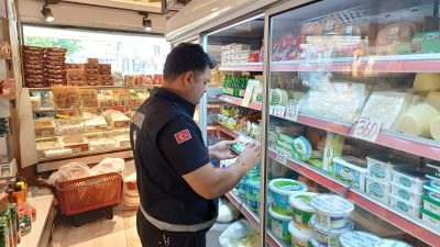 Orhangazi Belediyesi Zabıta Müdürlüğü ekipleri, yaklaşan Kurban Bayramı öncesinde denetimlerini