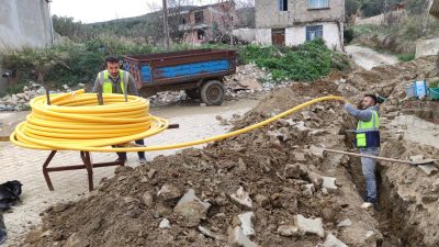 Bursa'nın Orhangazi ilçesinde kırsal mahallelerde de devam eden doğalgaz çalışmaları