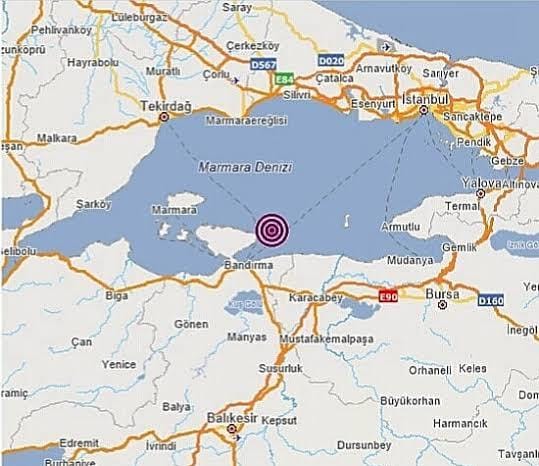 Balıkesir'in Erdek ilçesinde bu akşam korkutan bir deprem meydana geldi. 